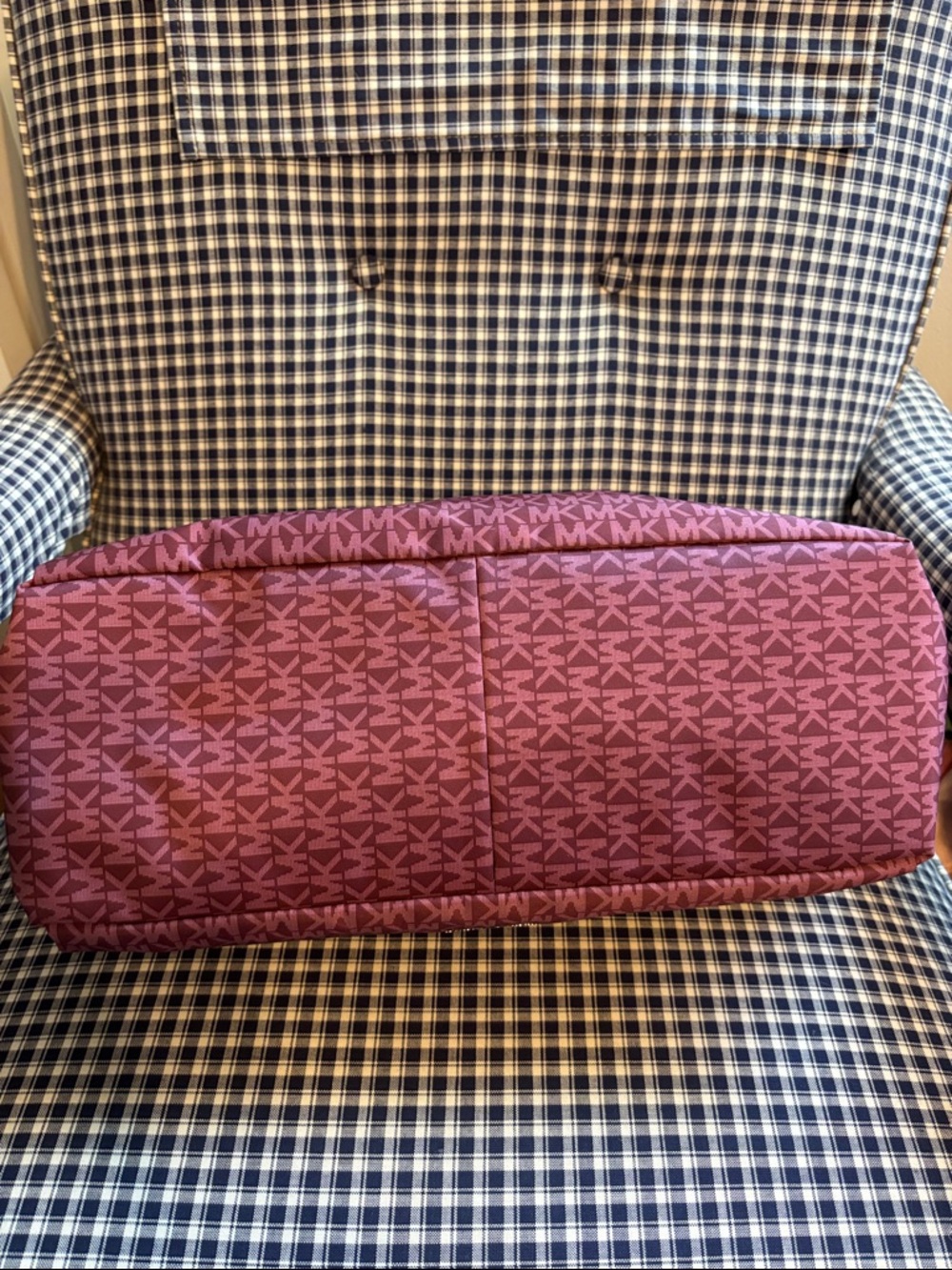 Michael Kors Wine MK Signature Tote with Gold Chain Straps - Picture 9 of 13